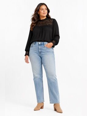 GAP Black Crochet Lace Boho Blouse Long Sleeve Flowy Top Women’s L NWT